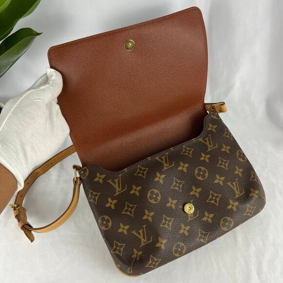 LOUIS VUITTON Musette Tango Adjustable Shoulder Strap Monogram Canvas W/COA - Picture 14 of 17
